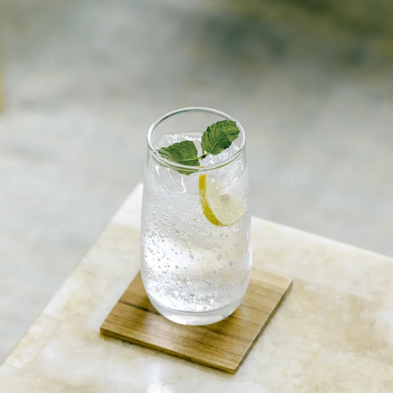 Bar&More | Musica | Premium Cocktail Glass | Set of 6 | 335ml & 300g | Martini, Negroni, Margarita, Daiquiri Glass | Glassware Gift Set | Elegant Tall Crystal Highball Juice Glasses