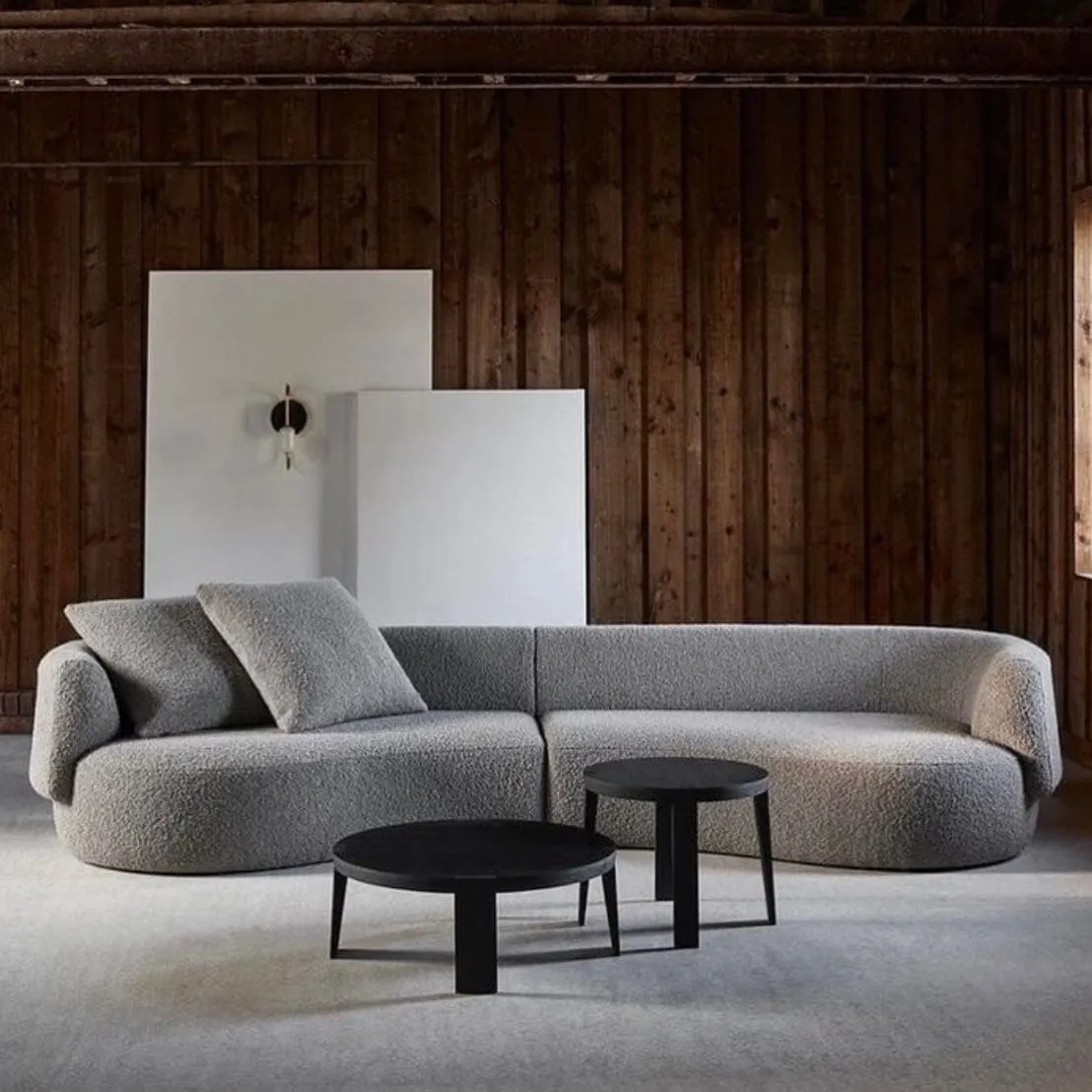 Evan Curve Sofa