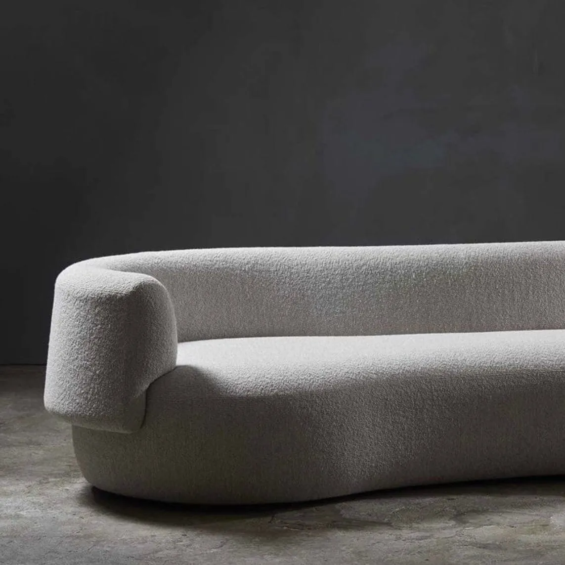 Evan Curve Sofa