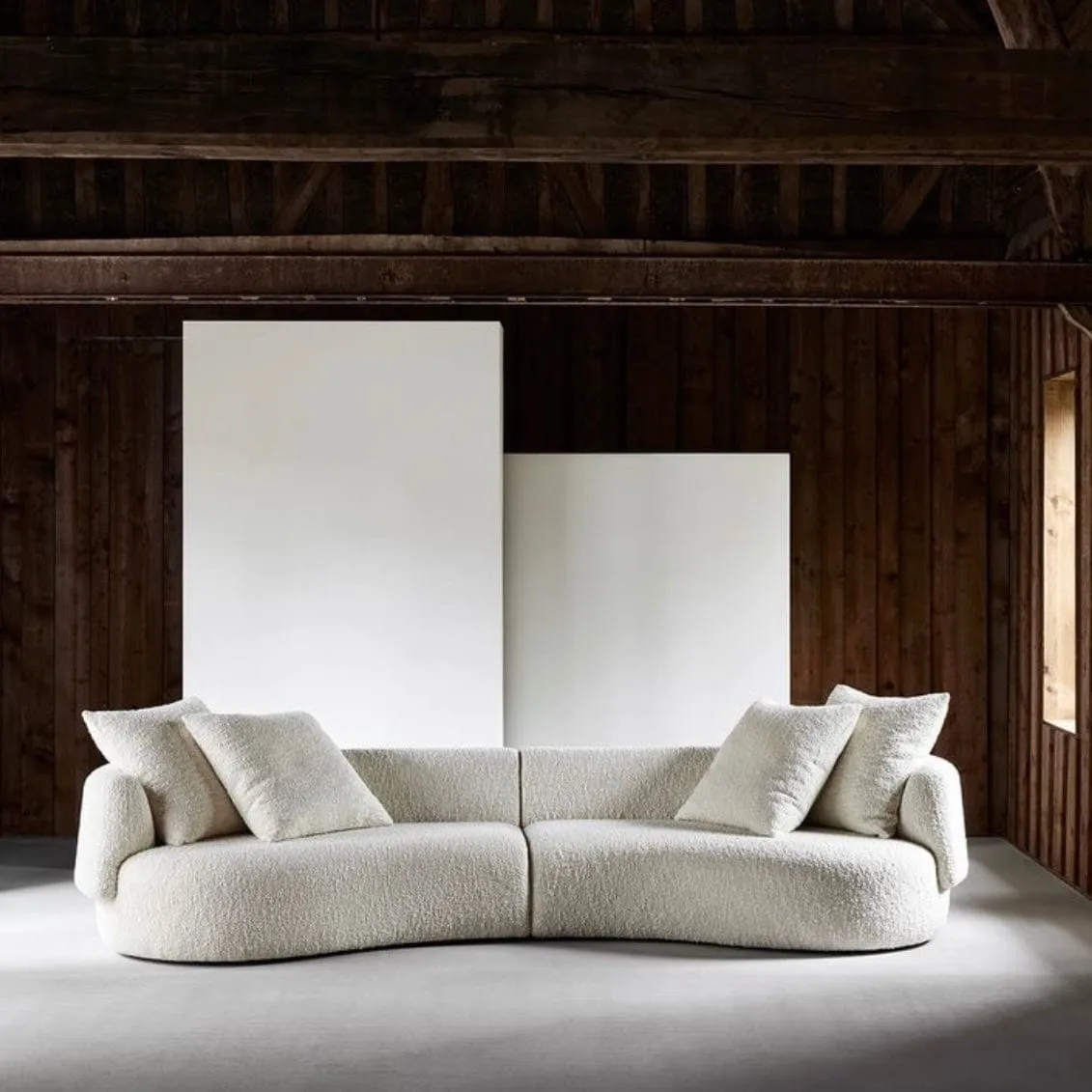 Evan Curve Sofa