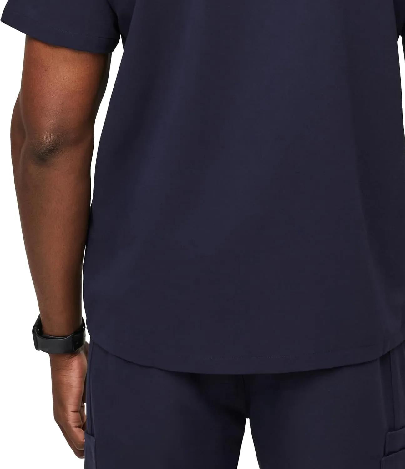FIGS Leon Scrub Top for Men  3 Pockets, Tailored Fit, Modern V-Neck, 4-Way Stretch, Moisture-Wicking