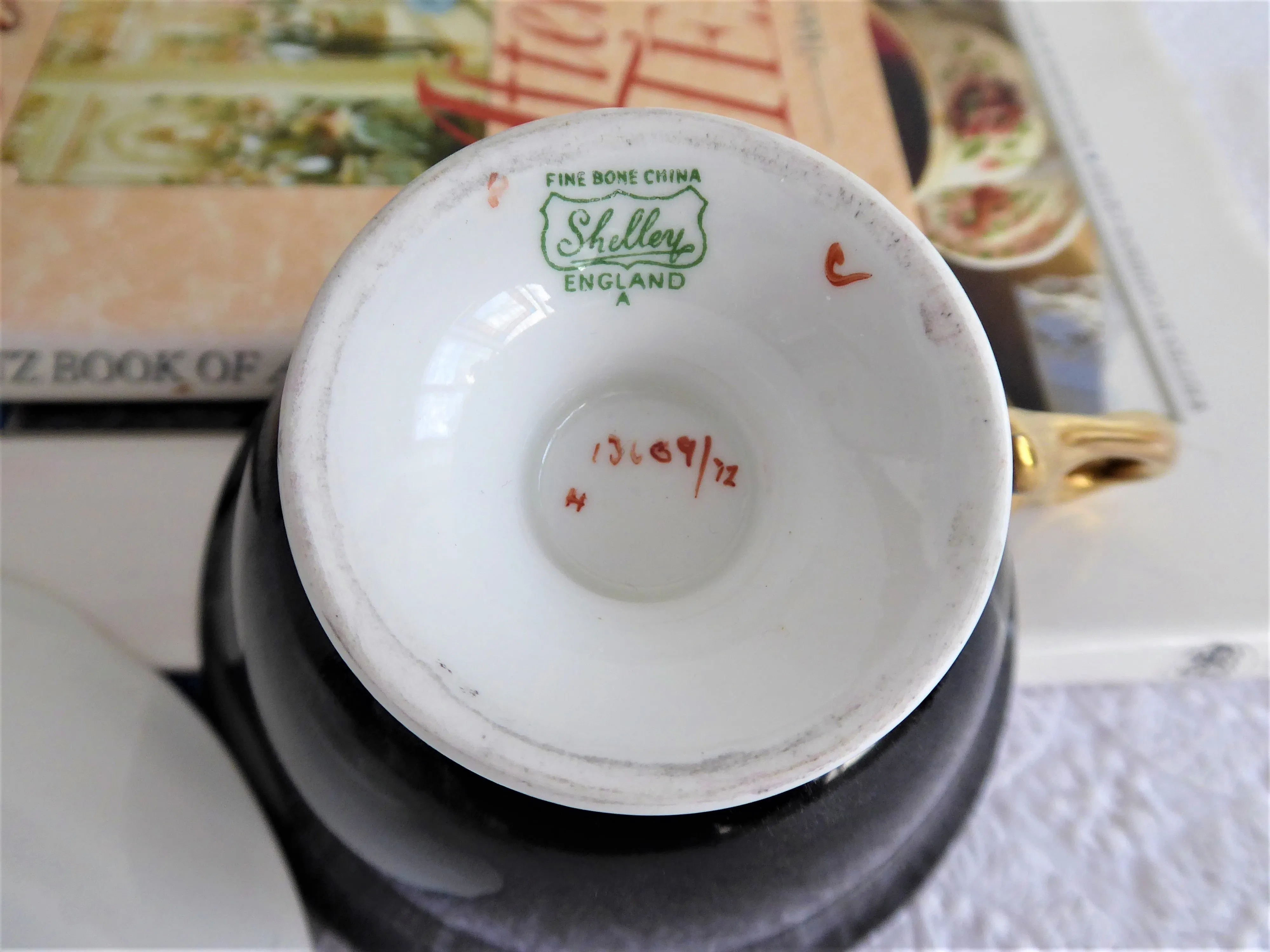Shelley Black Teacup Duchess Green Cup and Saucer Shelley England Gainsborough 1950s