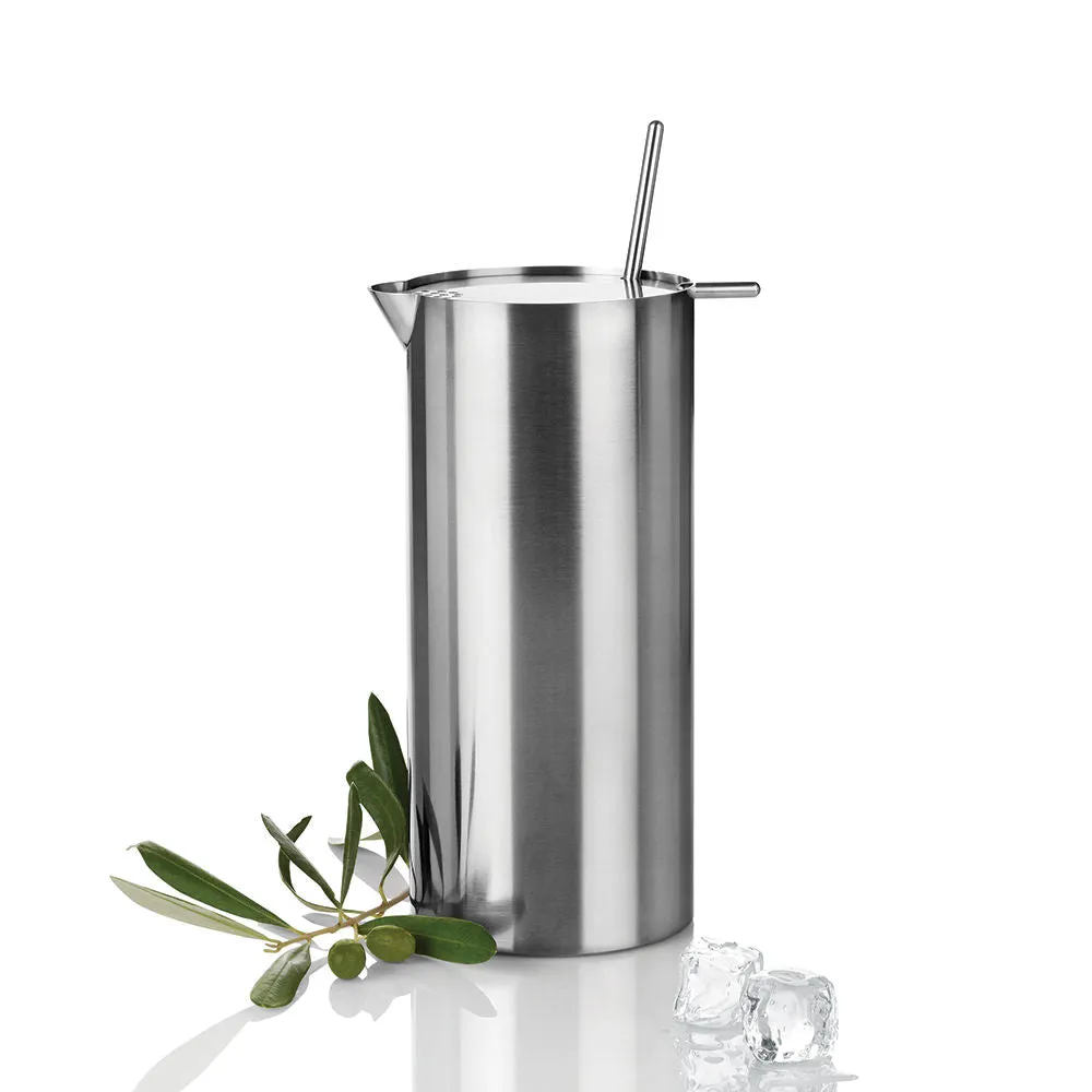 stelton | arne jacobsen cylinda line | martini mixer with spoon