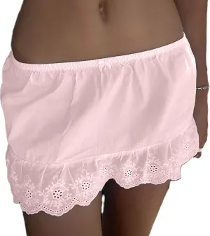Women Y2k Lace Mini Skirt Boho Low Waist Floral Eyelet Short Aline Skirt Cute Ruffle Hem Concert Beach Skirt