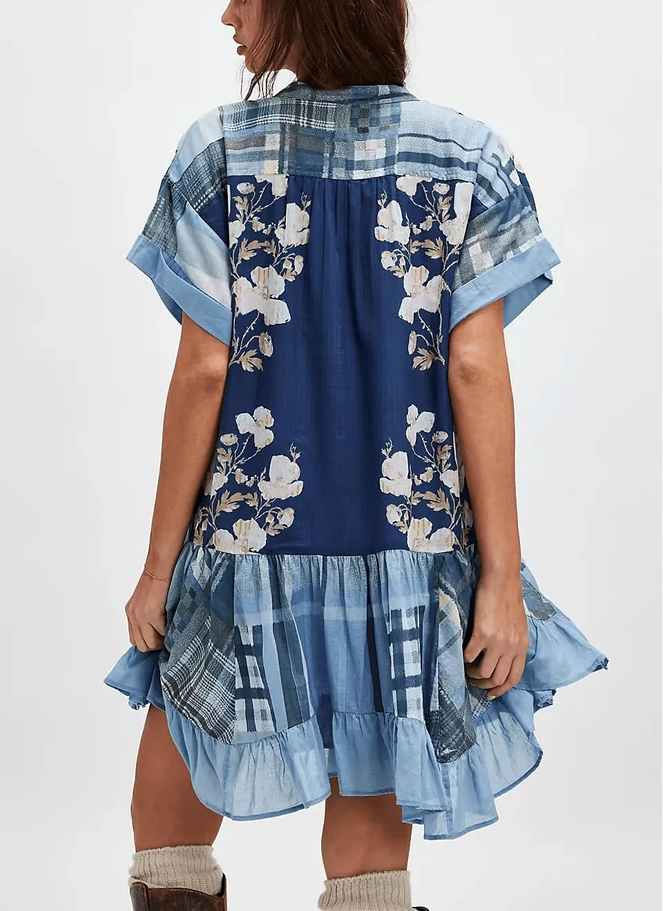 Womens Boho Mini Dress Y2k Floral Print Deep V-Neck Puff Sleeve Short Dress 2025 Summer Loose Beach Sundress